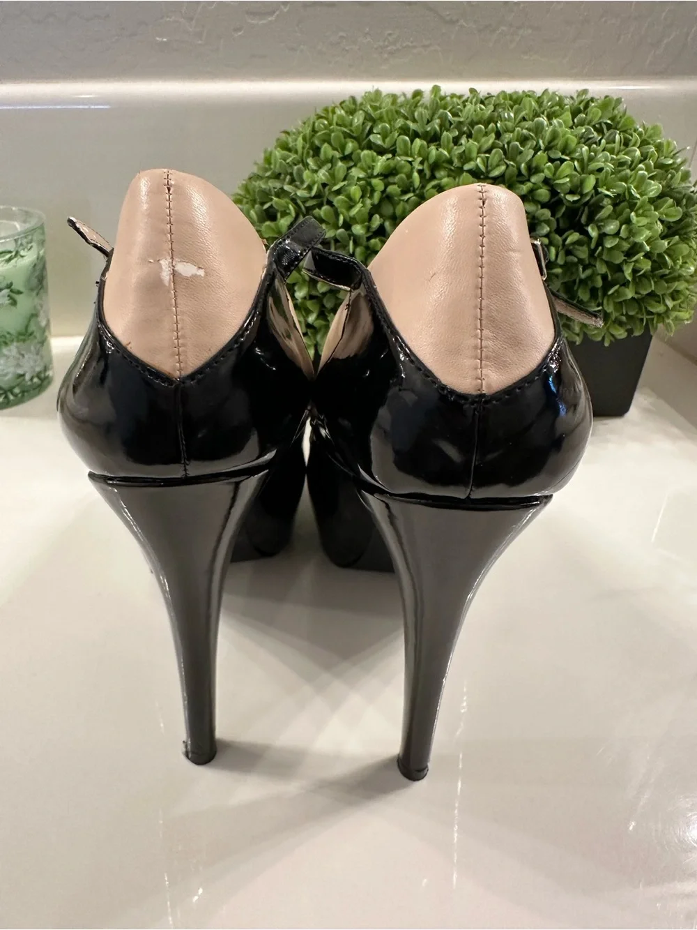 Two-Tone Mary Jane Platform Pump - Black & Nude